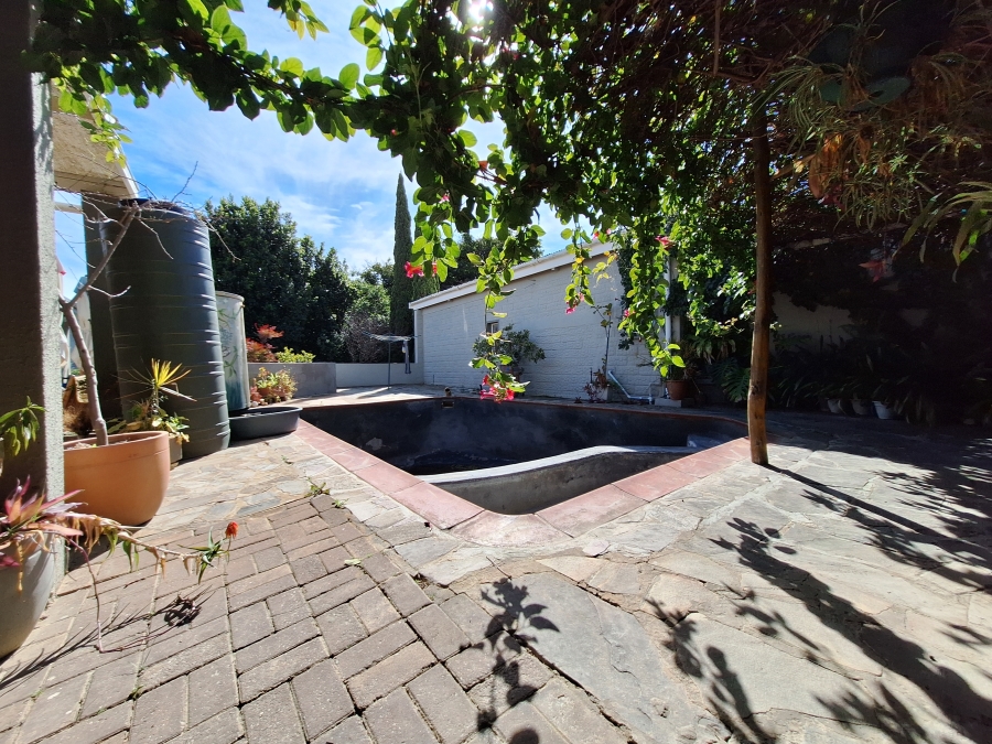 4 Bedroom Property for Sale in Barrydale Western Cape